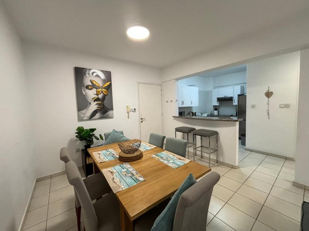 Cozy Apartment In Paphos Beautiful Complex Exterior foto